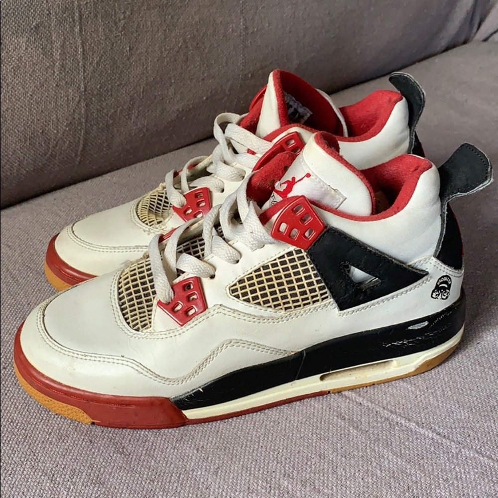 Jordan 4 retro